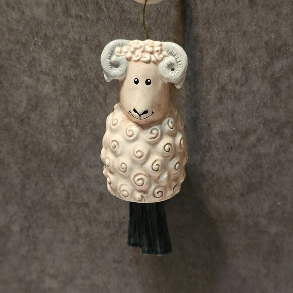 Set Of 4 Ceramic Animal Ornaments  Deer Rooster Cow Sheep Farm Christmas Decor - Picture 6 of 10